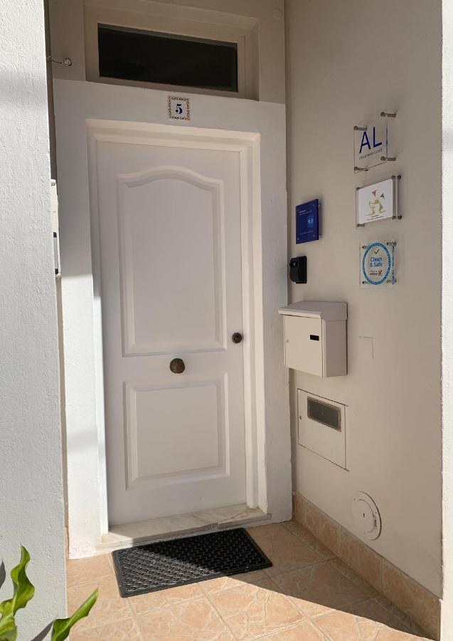 Casa Da Aldeia - Guest House Odiáxere Екстериор снимка